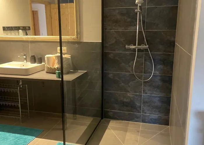 Wanderstube Am Loens Felsen * 锡默拉特